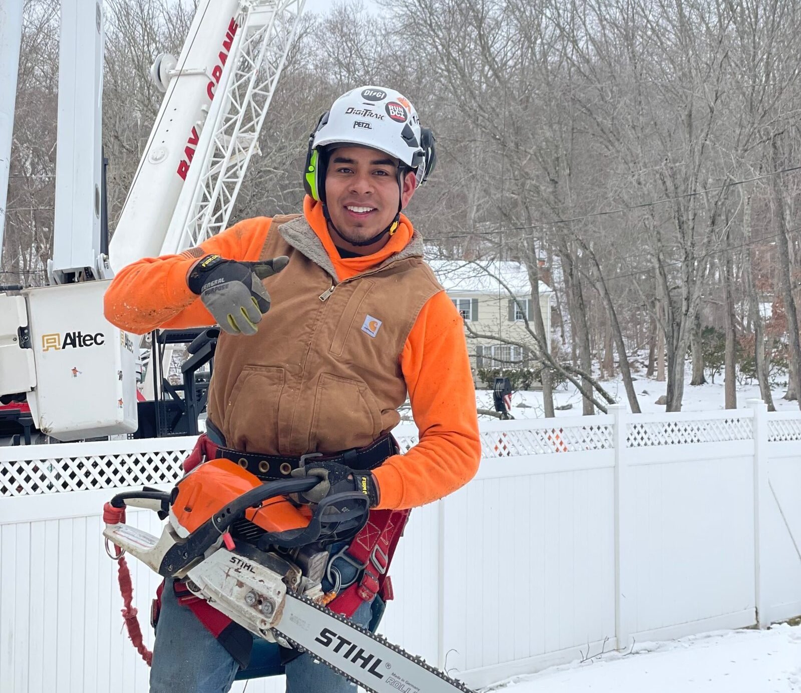 Emergency tree service in Fairfield with professional arborists answering common questions about storm damage, fallen trees, and urgent tree removals
